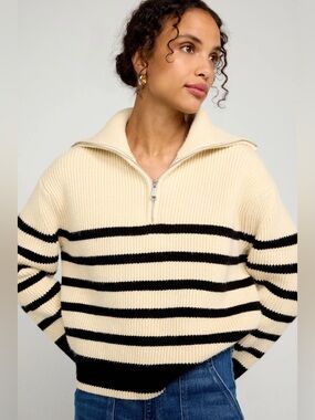 BLANKNYC Turtleneck Sweater in Peak Hour